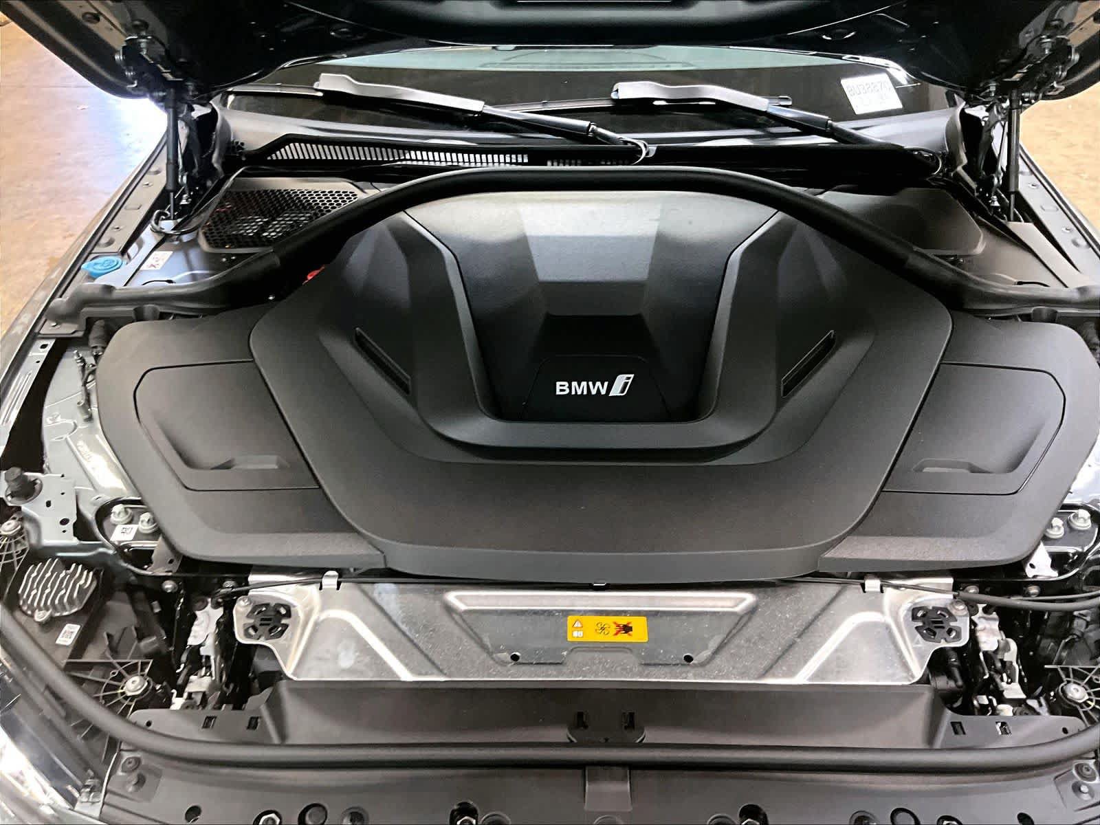 Used 2024 BMW i4 eDrive40 w/ Convenience Package RWD image 14