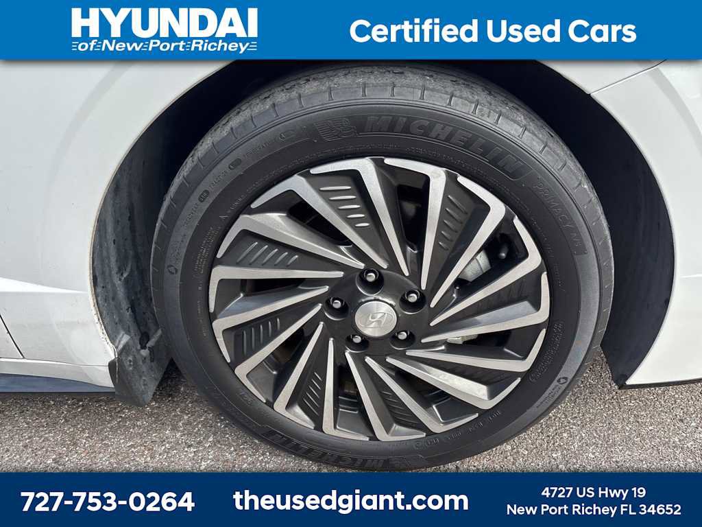 Used 2021 Hyundai Sonata Limited image 6