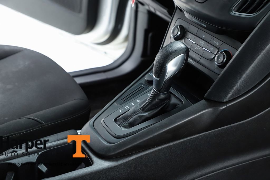 Used 2018 Ford Focus SE image 69