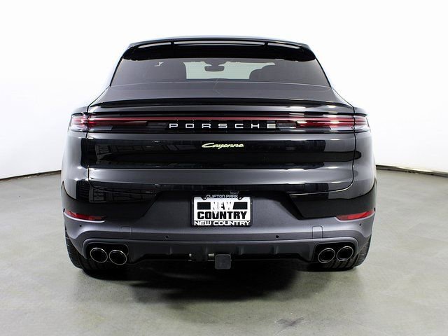 New 2026 Porsche Cayenne E-Hybrid Coupe image 6