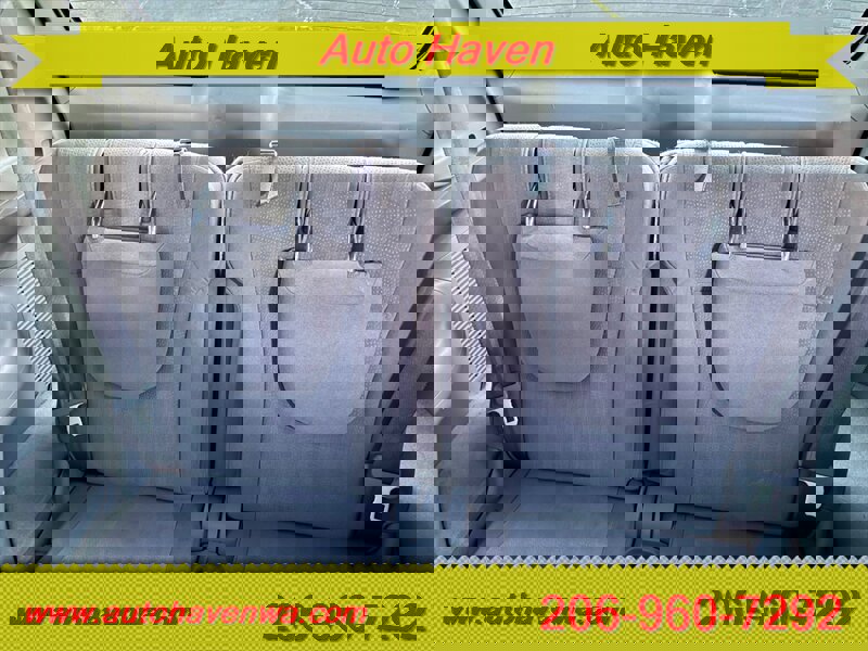 Used 2013 Toyota Highlander 4WD w/ Cold Weather Pkg image 12