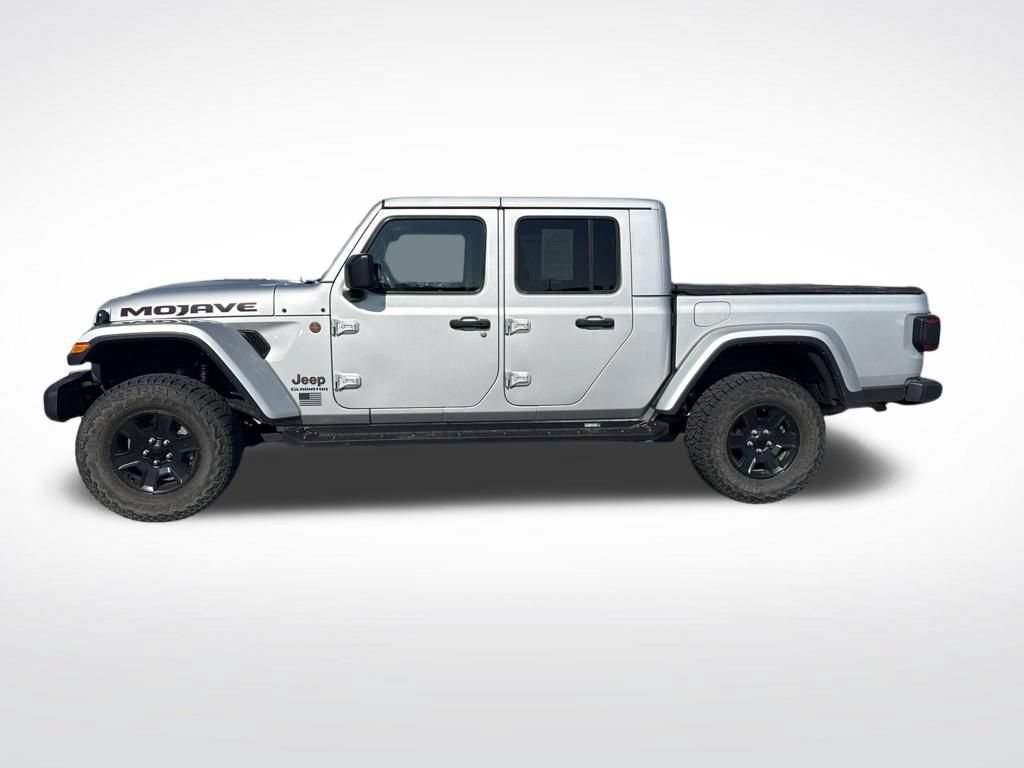 Used 2022 Jeep Gladiator Mojave w/ LED Lighting Group AWD/4WD image 2
