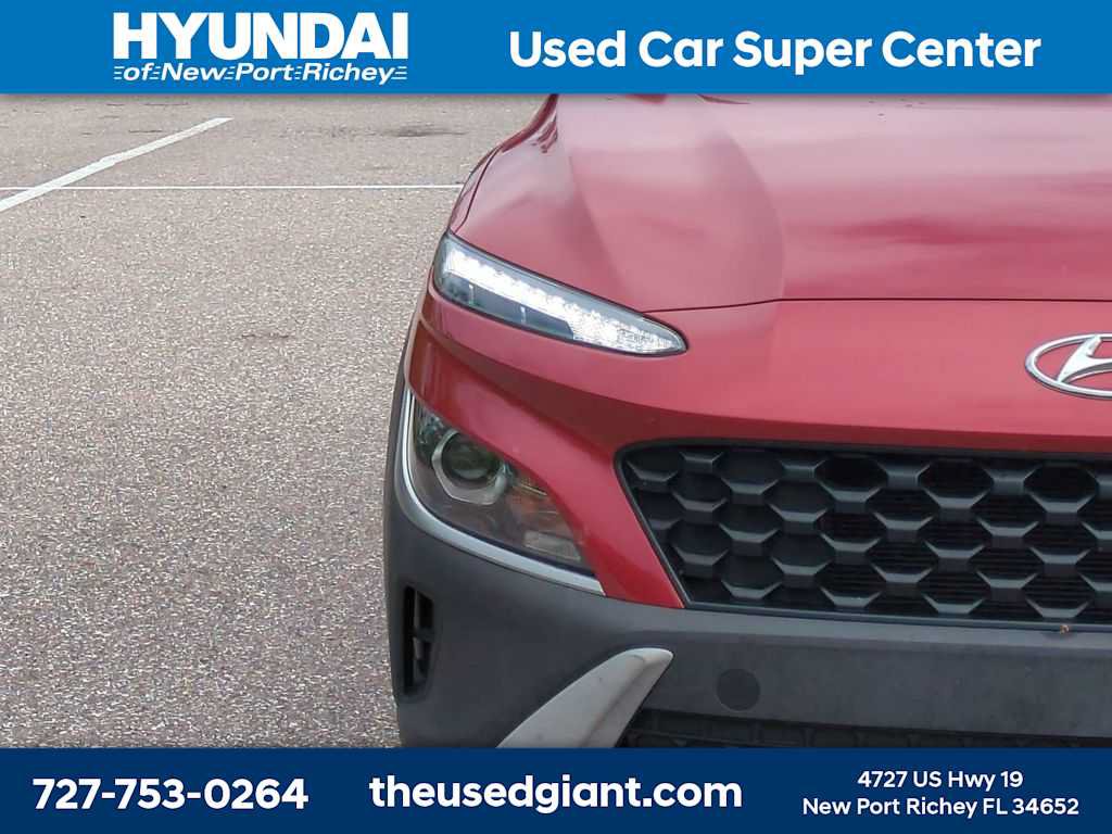 Certified 2022 Hyundai Kona SE FWD image 9