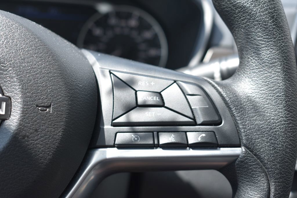 Used 2025 Nissan Altima 2.5 SV image 17