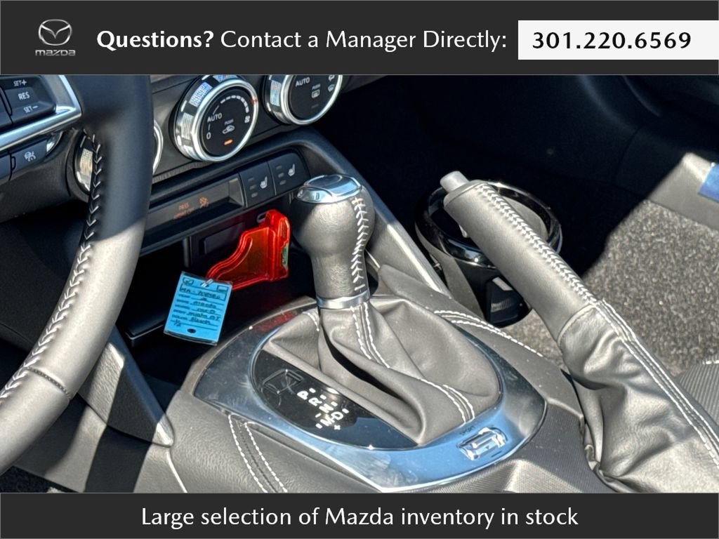 New 2026 MAZDA MX-5 Miata RF Grand Touring w/ Appearance Package RWD image 13