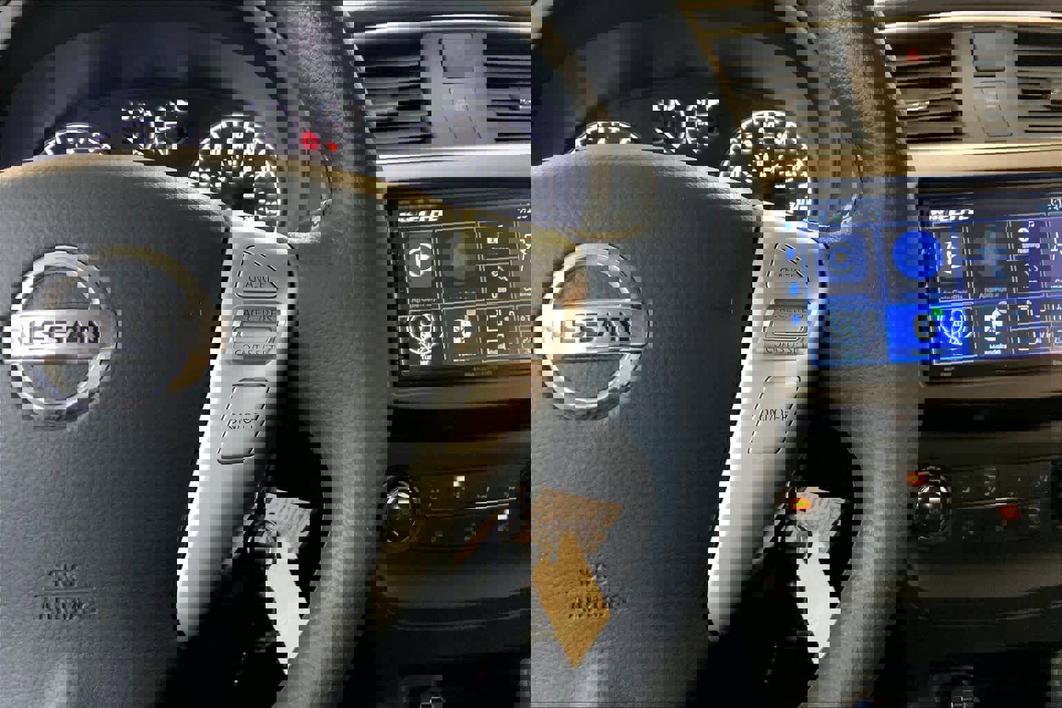 Used 2017 Nissan Sentra S image 25