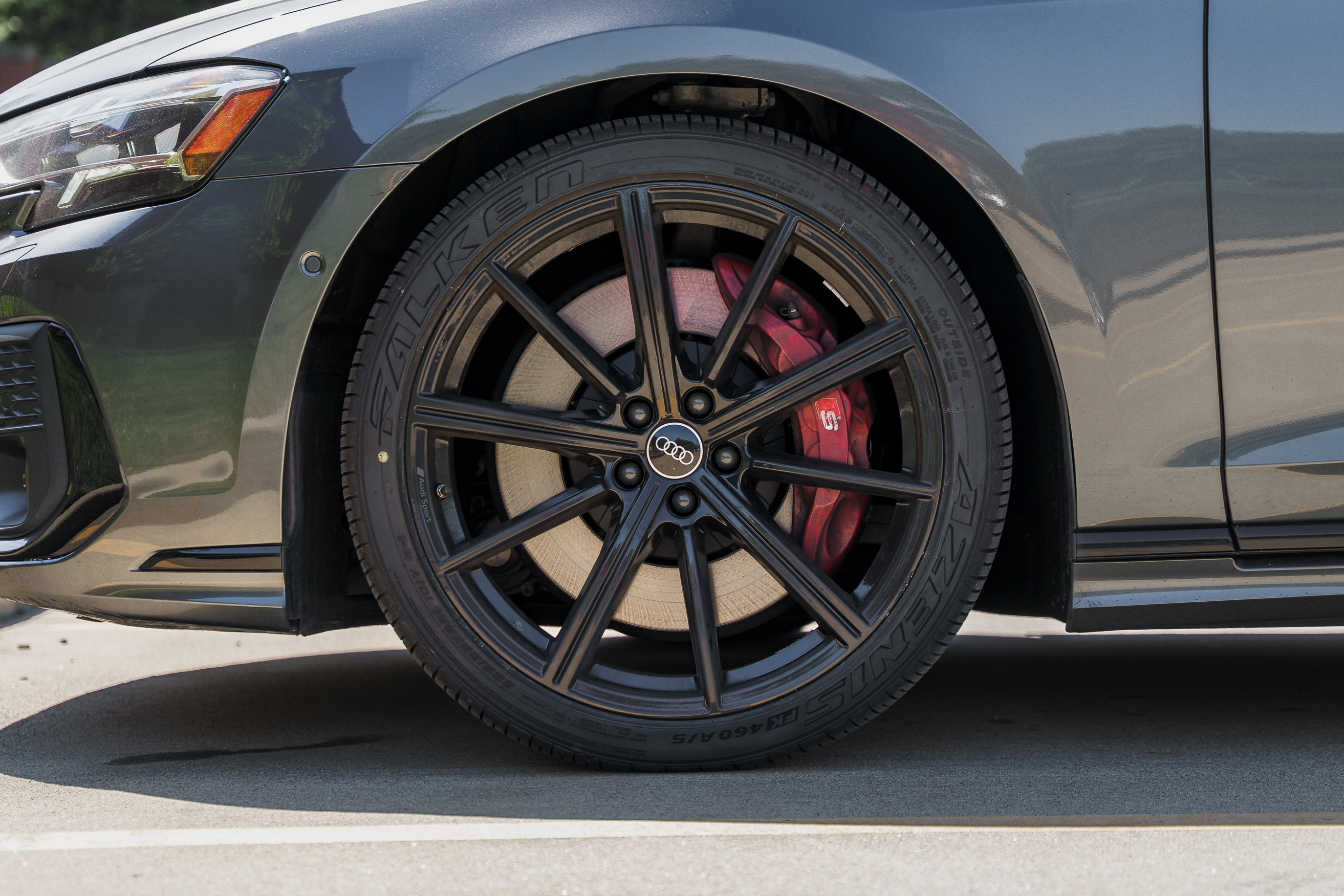 Certified 2022 Audi S8 AWD/4WD image 29