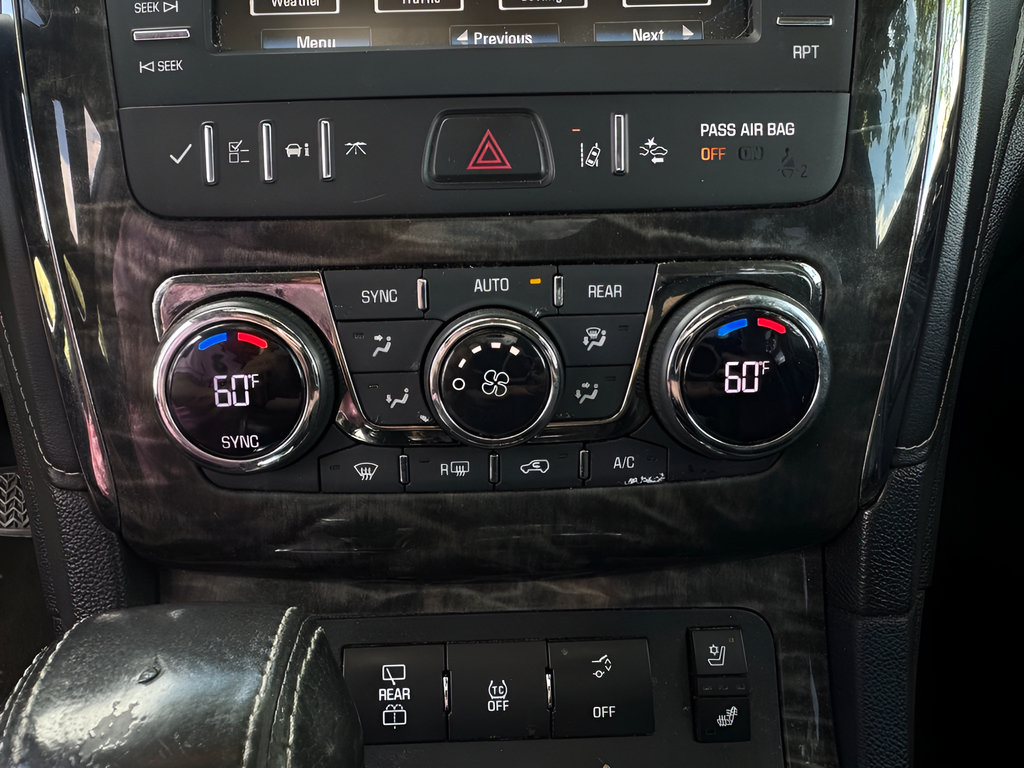 Used 2014 Buick Enclave Premium FWD image 31