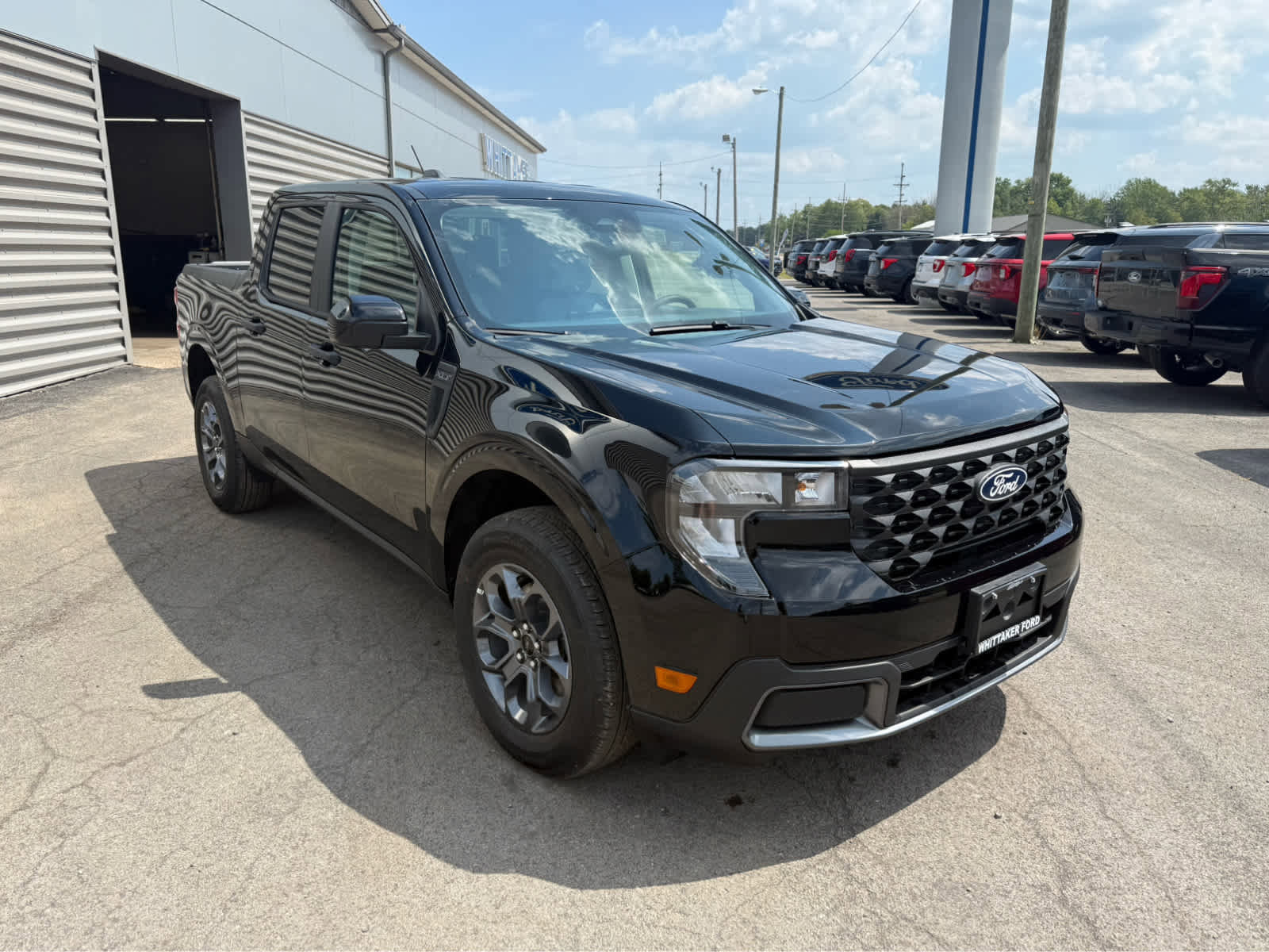 New 2025 Ford Maverick XLT w/ XLT Luxury Package image 2