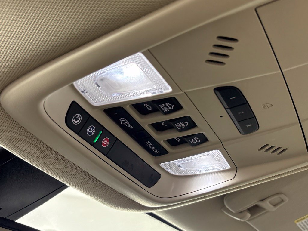 Used 2023 Buick Enclave Essence w/ Experience Buick Package FWD image 41