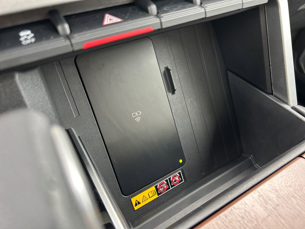 Used 2025 Toyota Sequoia Capstone image 38