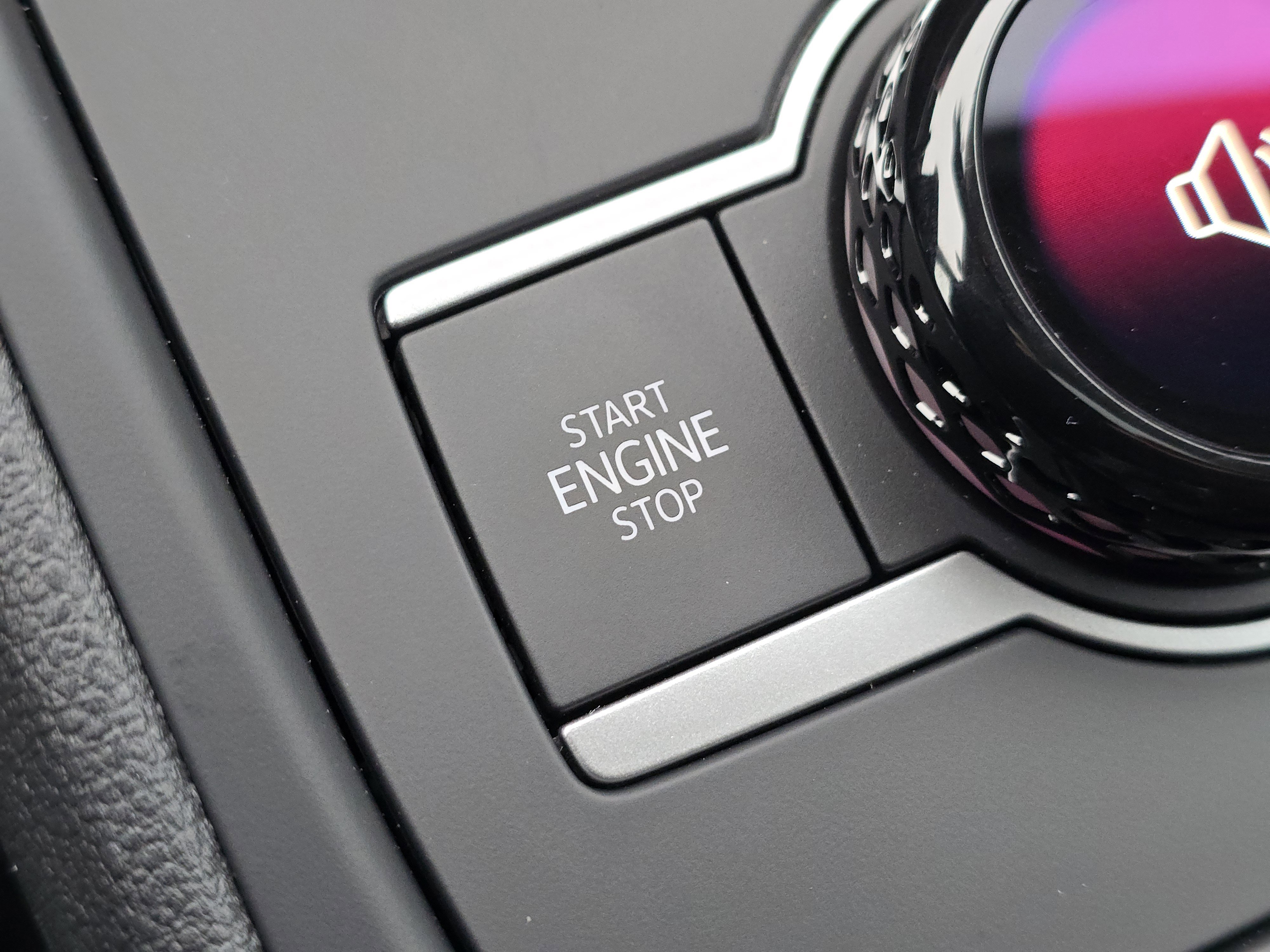 New 2026 Volkswagen Tiguan SE image 26