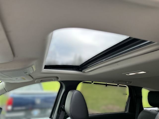 Used 2024 MAZDA CX-90 Plug-In Hybrid w/ Preferred AWD/4WD image 21