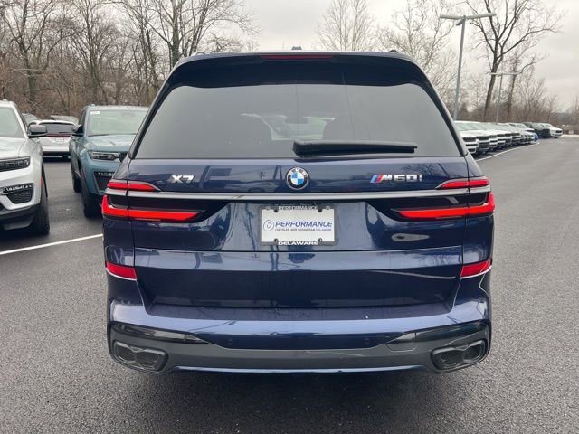 Used 2025 BMW X7 M60i image 34