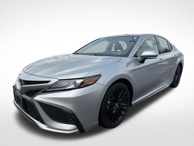 Used 2023 Toyota Camry XSE image 1