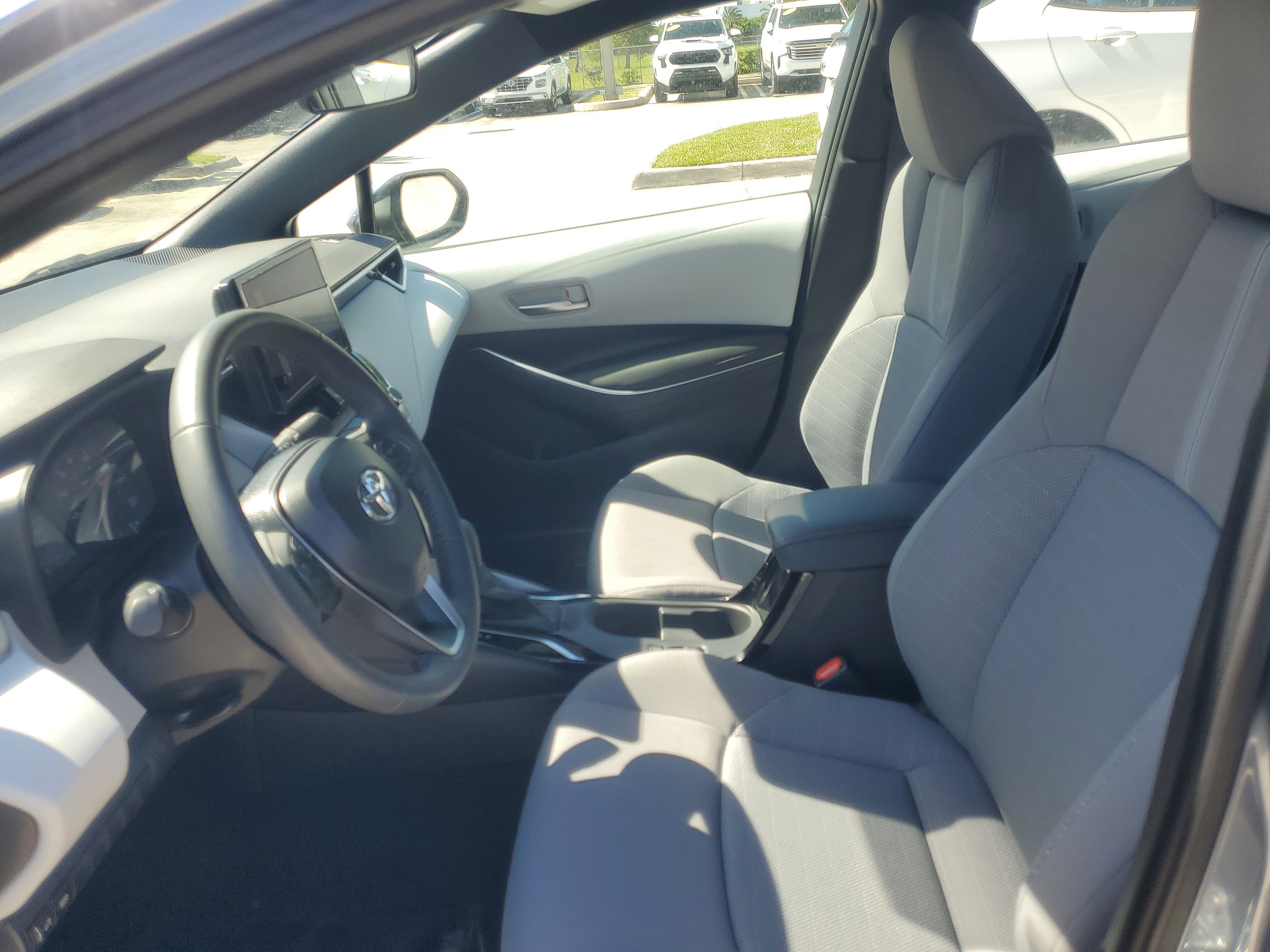 Certified 2024 Toyota Corolla SE FWD image 15