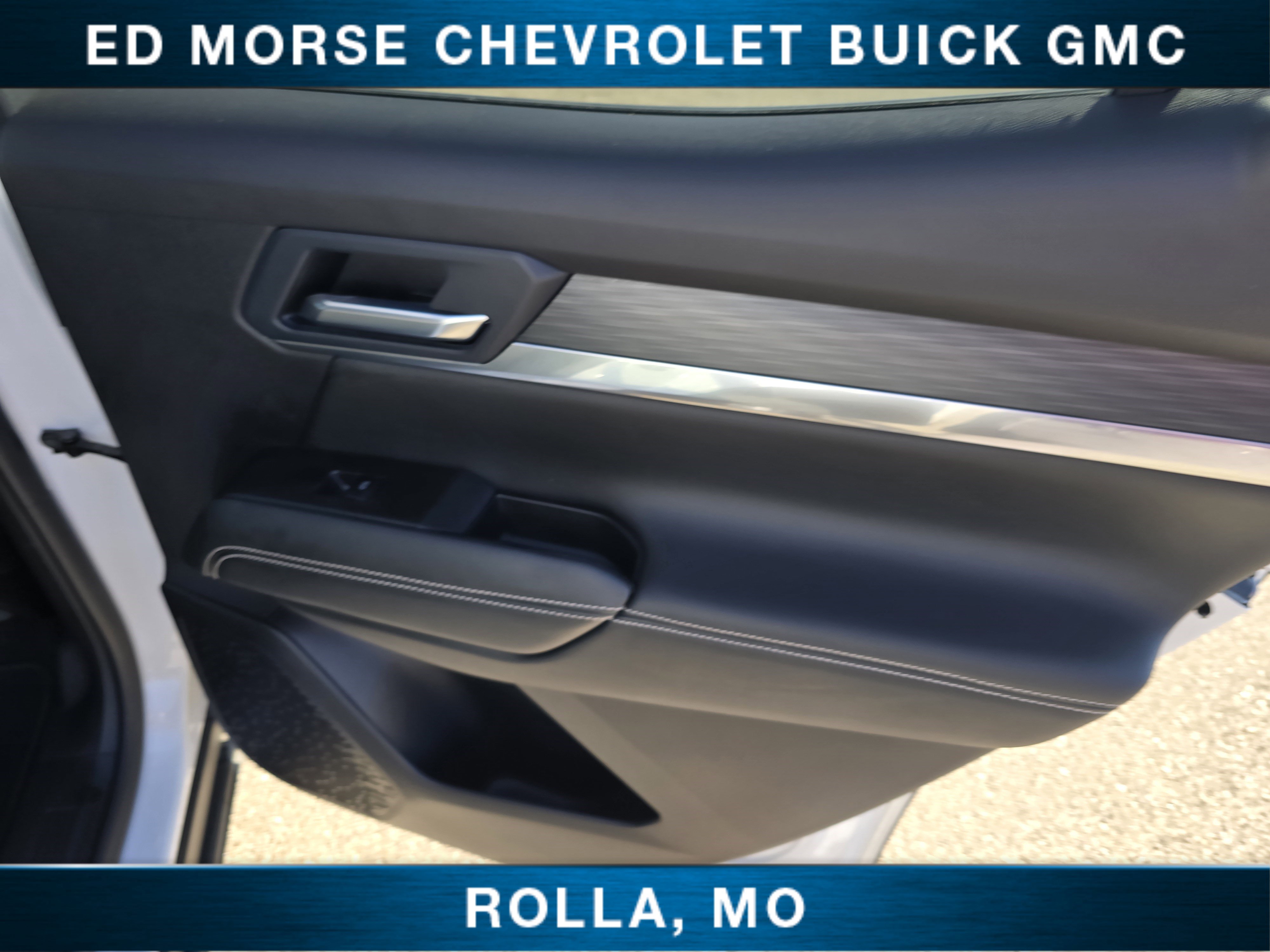 Used 2025 GMC Terrain Elevation image 23