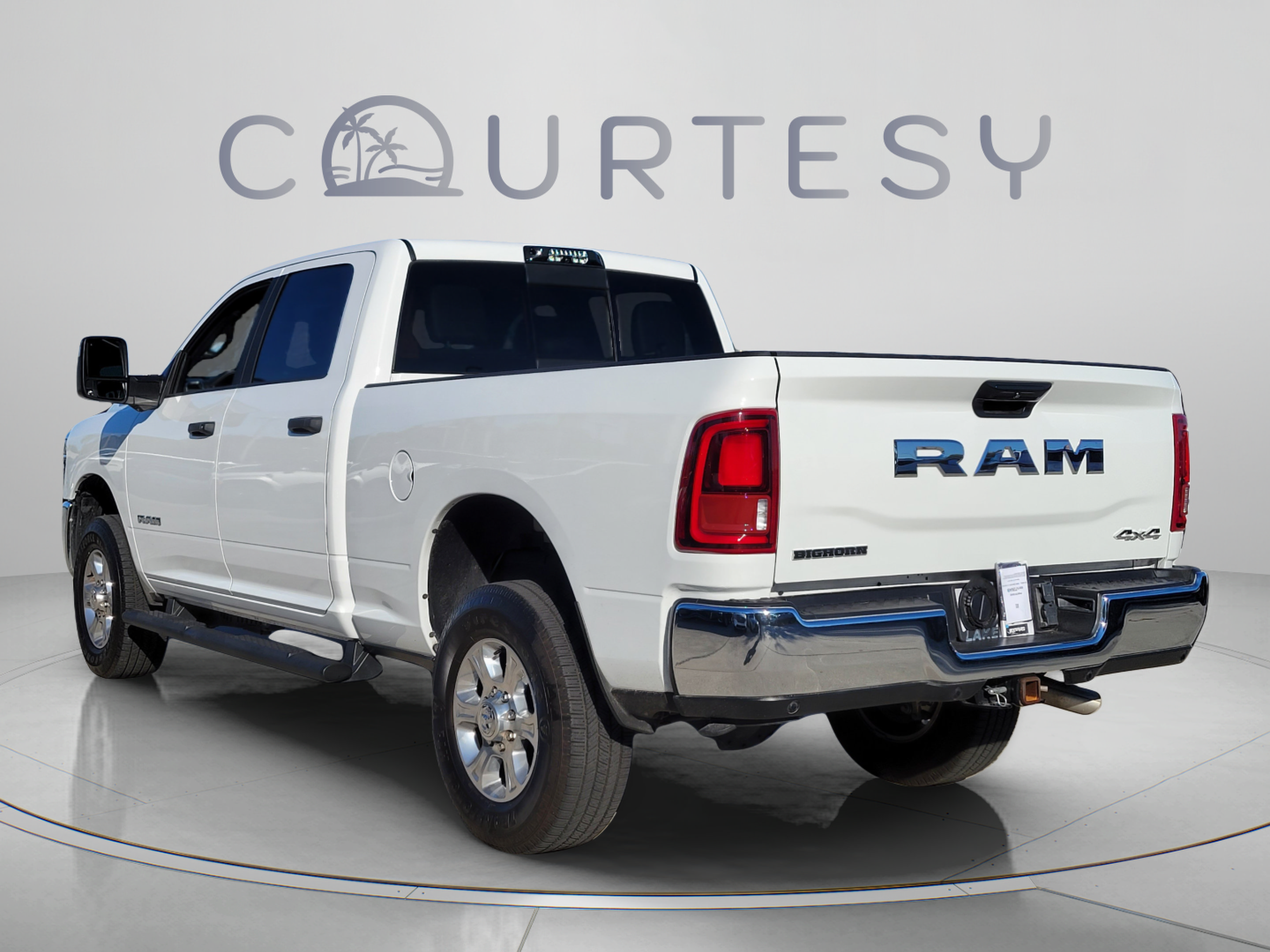 Certified 2025 RAM 2500 Big Horn AWD/4WD image 2