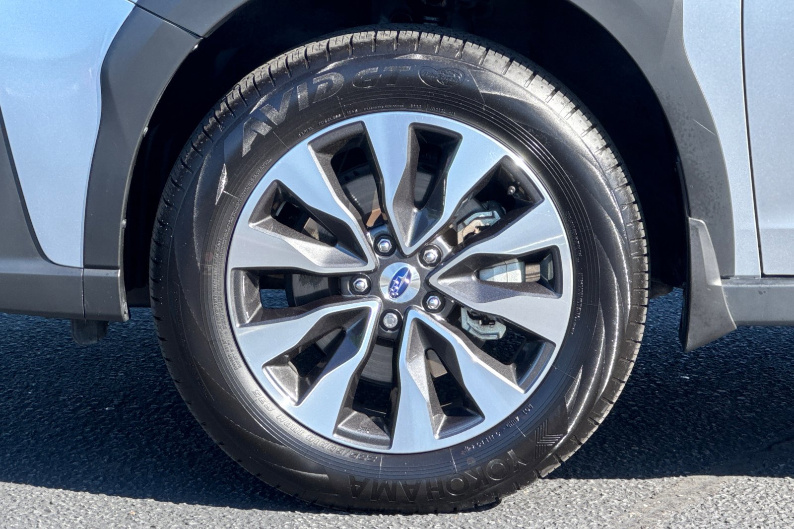 Used 2025 Subaru Outback Touring w/ Popular Package #2 image 11