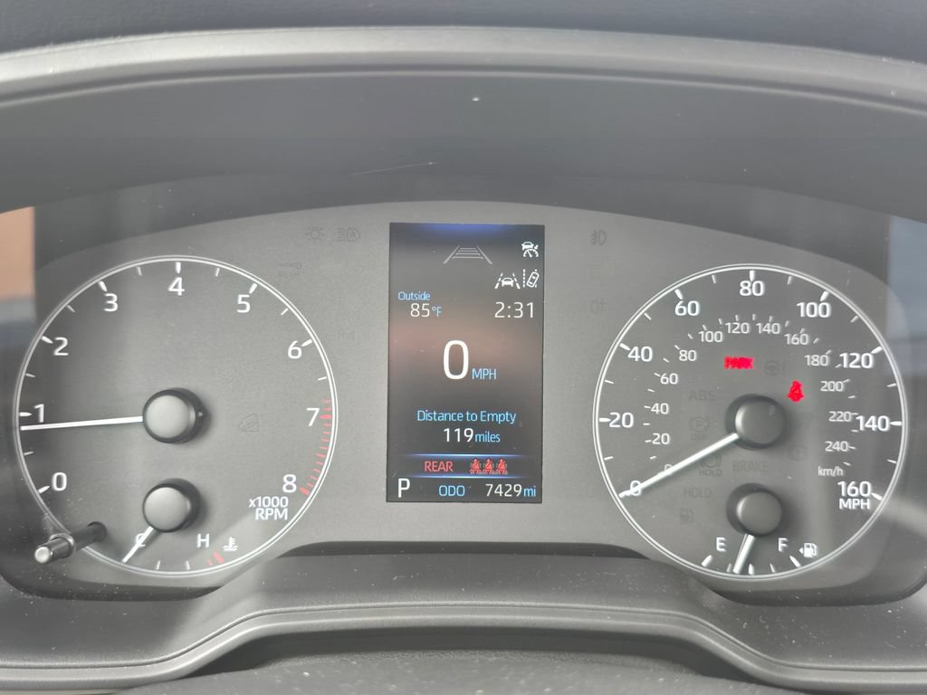 Used 2025 Toyota Corolla Cross L FWD image 20