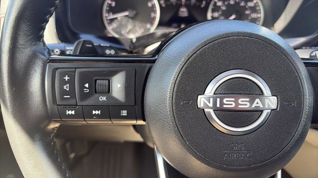 Used 2023 Nissan Pathfinder SL w/ SL Premium Package AWD/4WD image 9