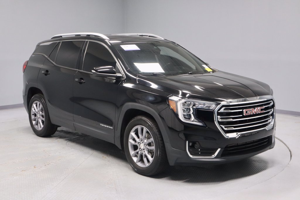 Used 2023 GMC Terrain SLT
