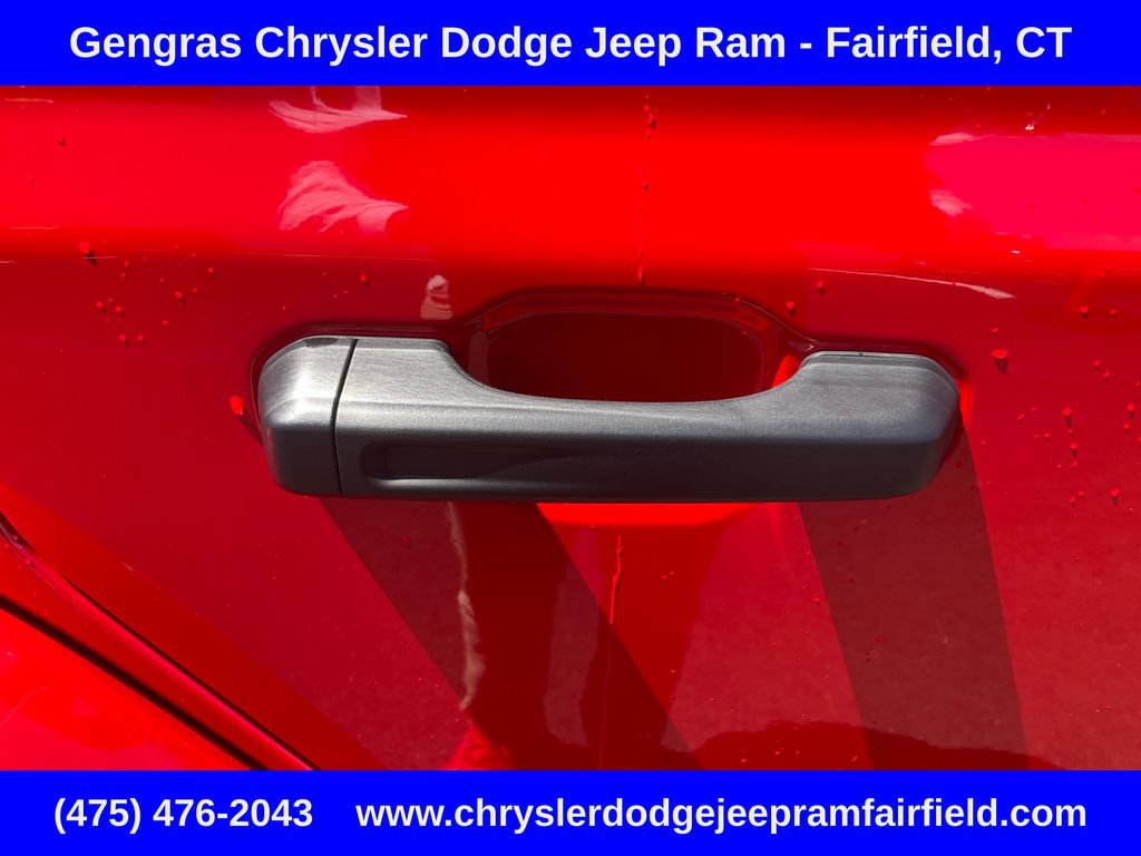 Certified 2025 Jeep Wrangler Unlimited Sahara AWD/4WD image 17