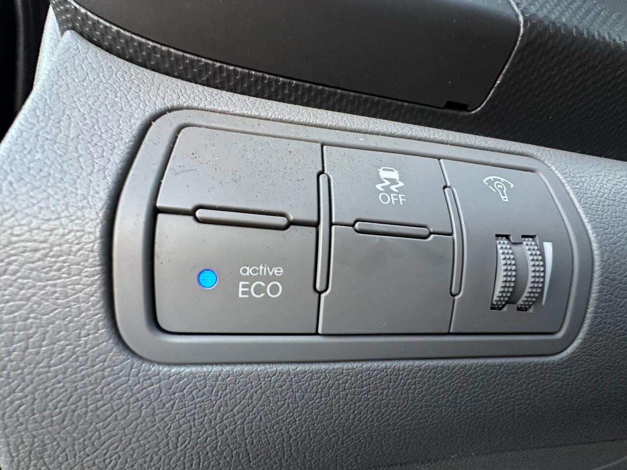 Used 2015 Hyundai Accent GLS image 19