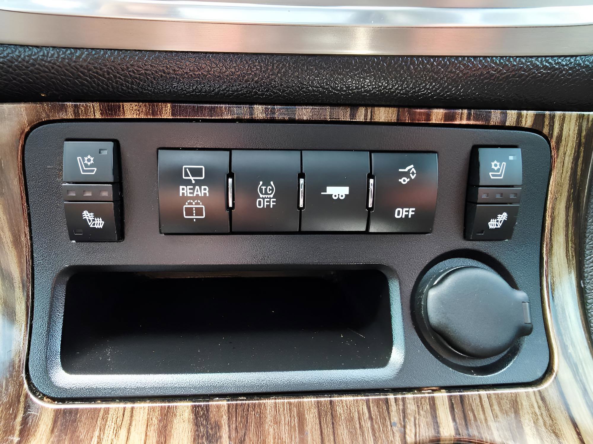 Used 2013 GMC Acadia Denali AWD/4WD image 37