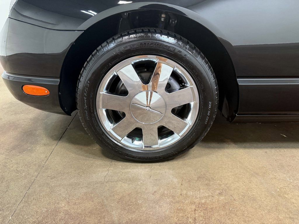 Used 2002 Ford Thunderbird image 84