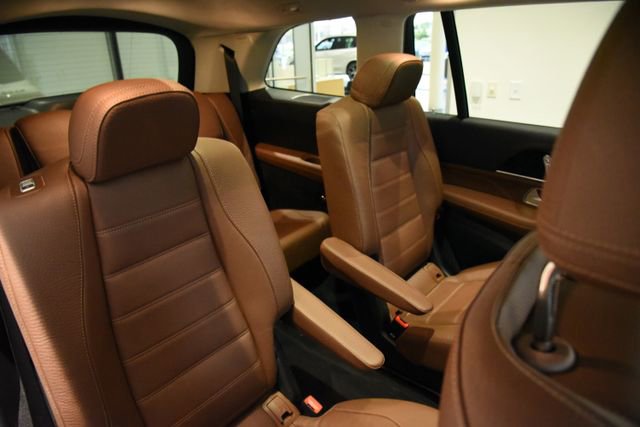 Used 2024 Mercedes-Benz GLS 450 4MATIC image 24