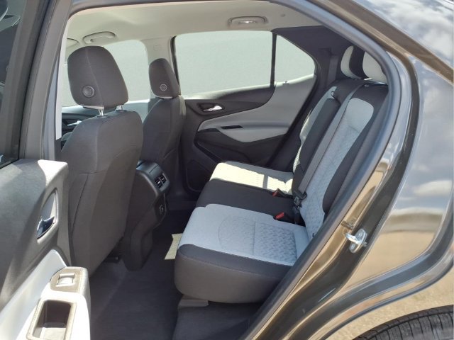 Used 2023 Chevrolet Equinox LT w/ LPO, Floor Liner Package FWD image 22