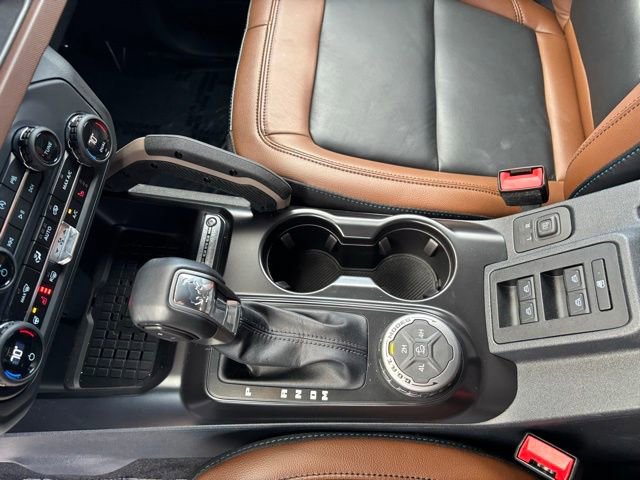 Used 2024 Ford Bronco Outer Banks image 14