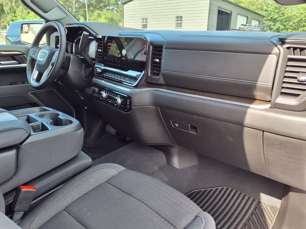 Used 2025 GMC Sierra 1500 Elevation AWD/4WD image 11