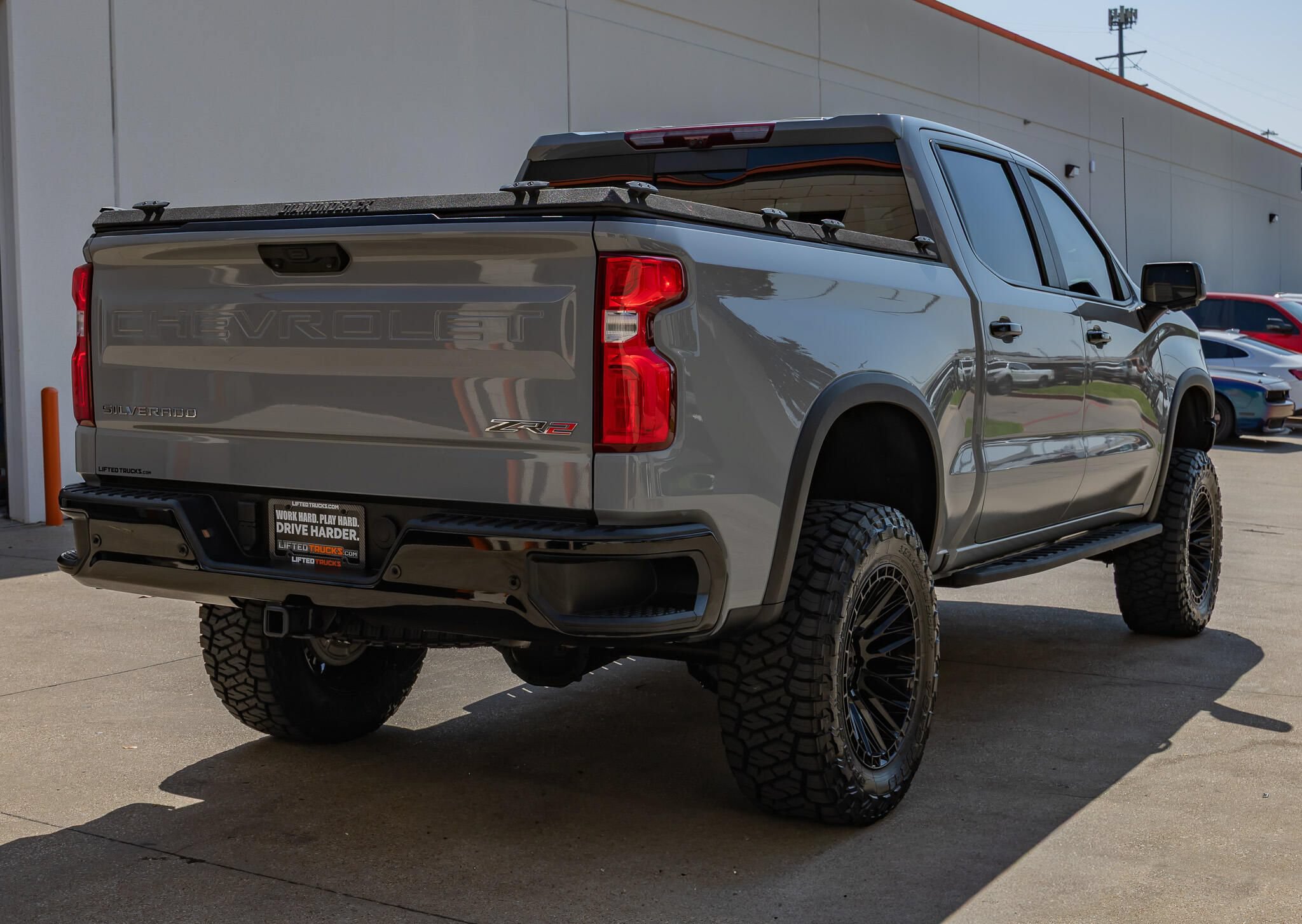 Used 2025 Chevrolet Silverado 1500 ZR2 w/ Technology Package AWD/4WD image 10