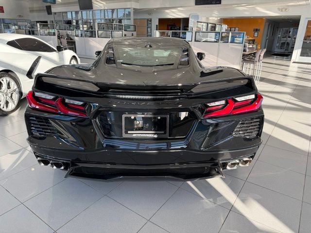 Used 2021 Chevrolet Corvette Stingray Premium Cpe w/ Z51 Performance Package RWD image 5