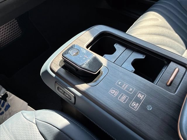 Certified 2024 Nissan Ariya AWD image 37