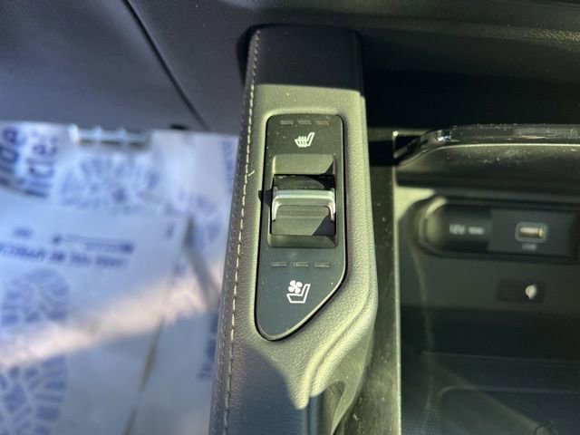 Used 2021 Kia Telluride SX w/ SX Prestige Package image 22