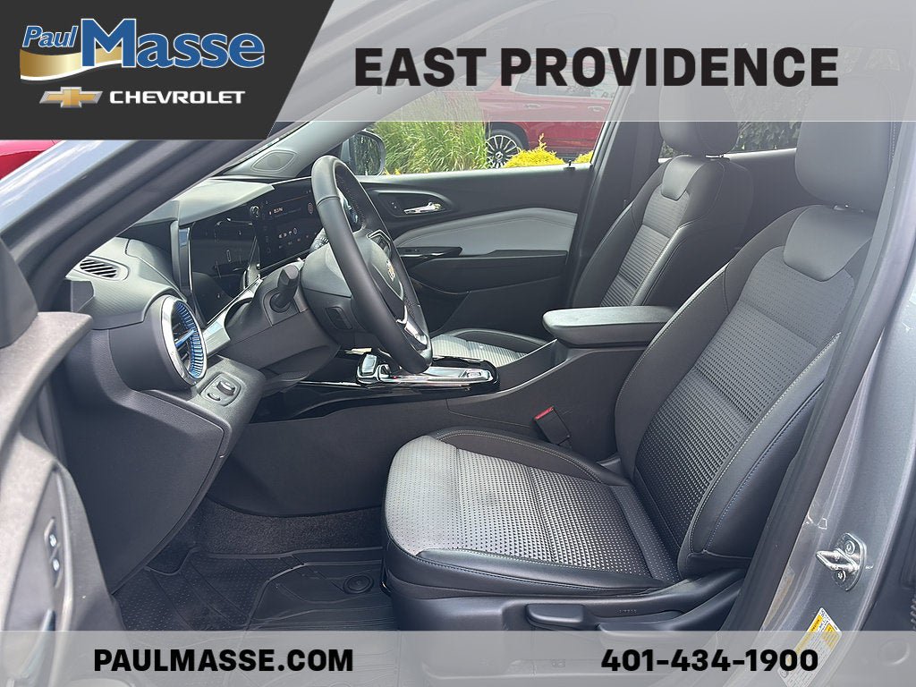 Certified 2024 Chevrolet Trax LT w/ LT Convenience Package FWD image 9