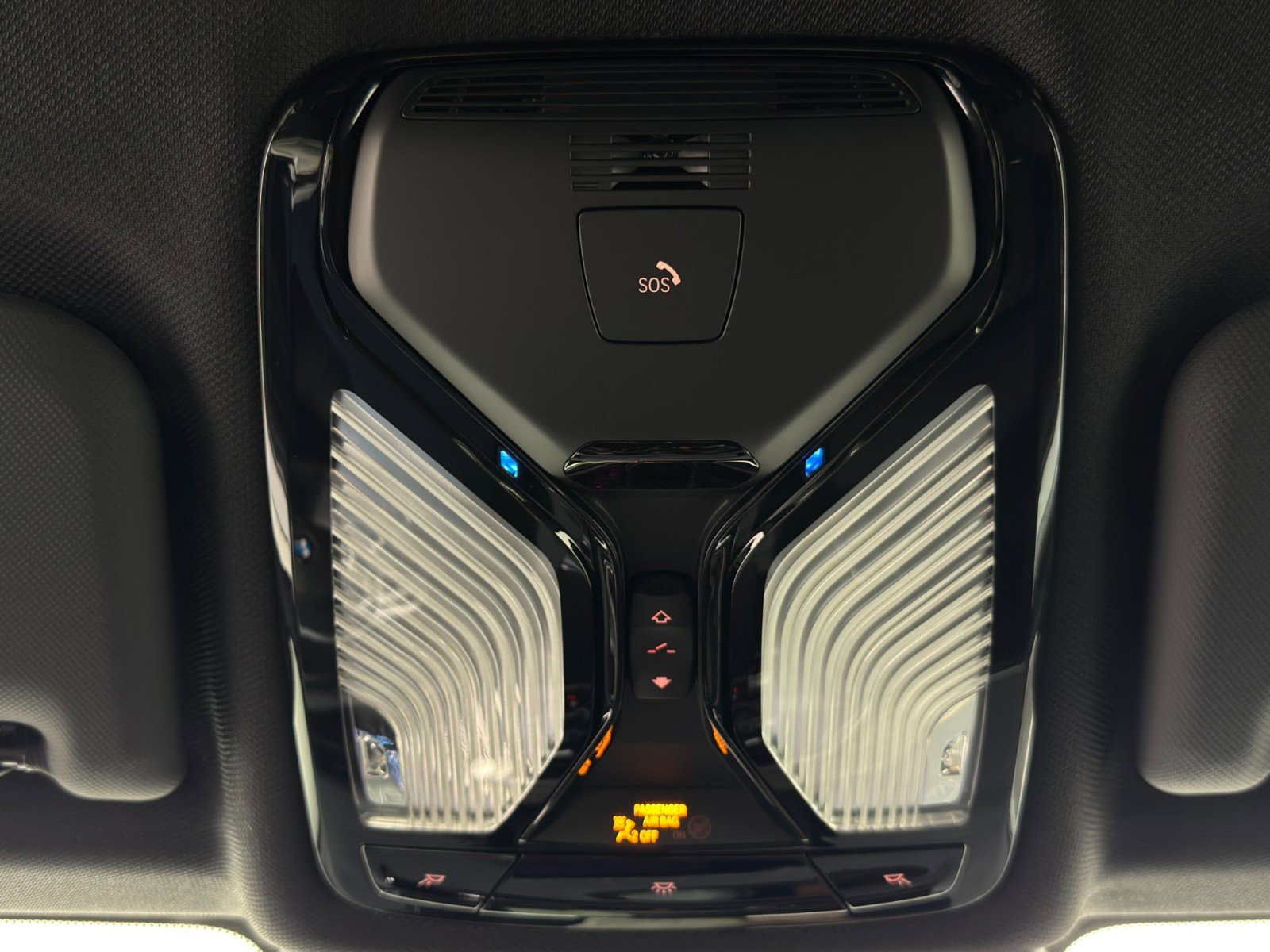 Used 2021 BMW X3 xDrive30e w/ Executive Package image 36