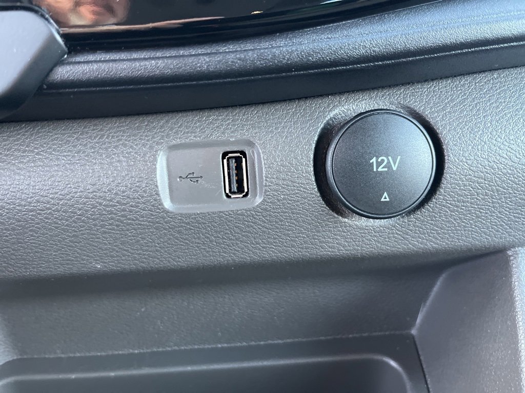 Used 2024 Ford Transit 350 XLT image 22