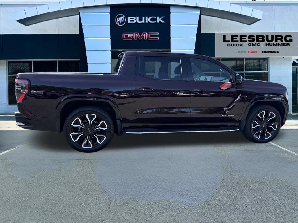 Used 2025 GMC Sierra EV Denali AWD/4WD image 8