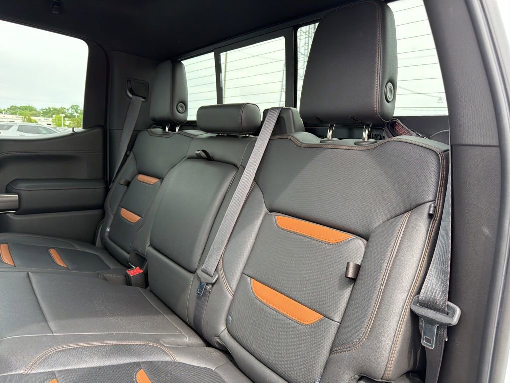 Used 2021 GMC Sierra 1500 AT4 w/ AT4 Value Package image 16