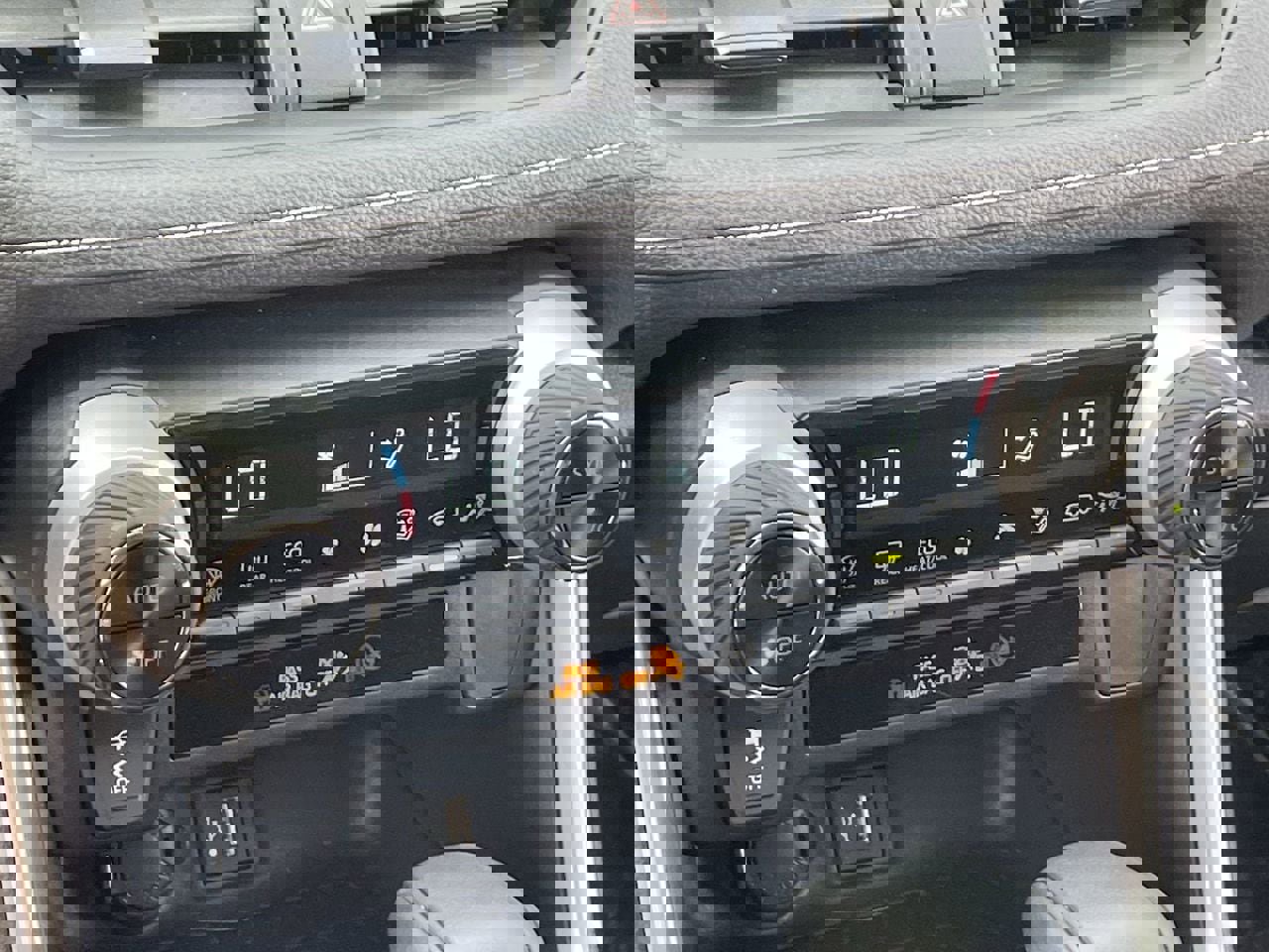 Used 2025 Toyota RAV4 LE image 26