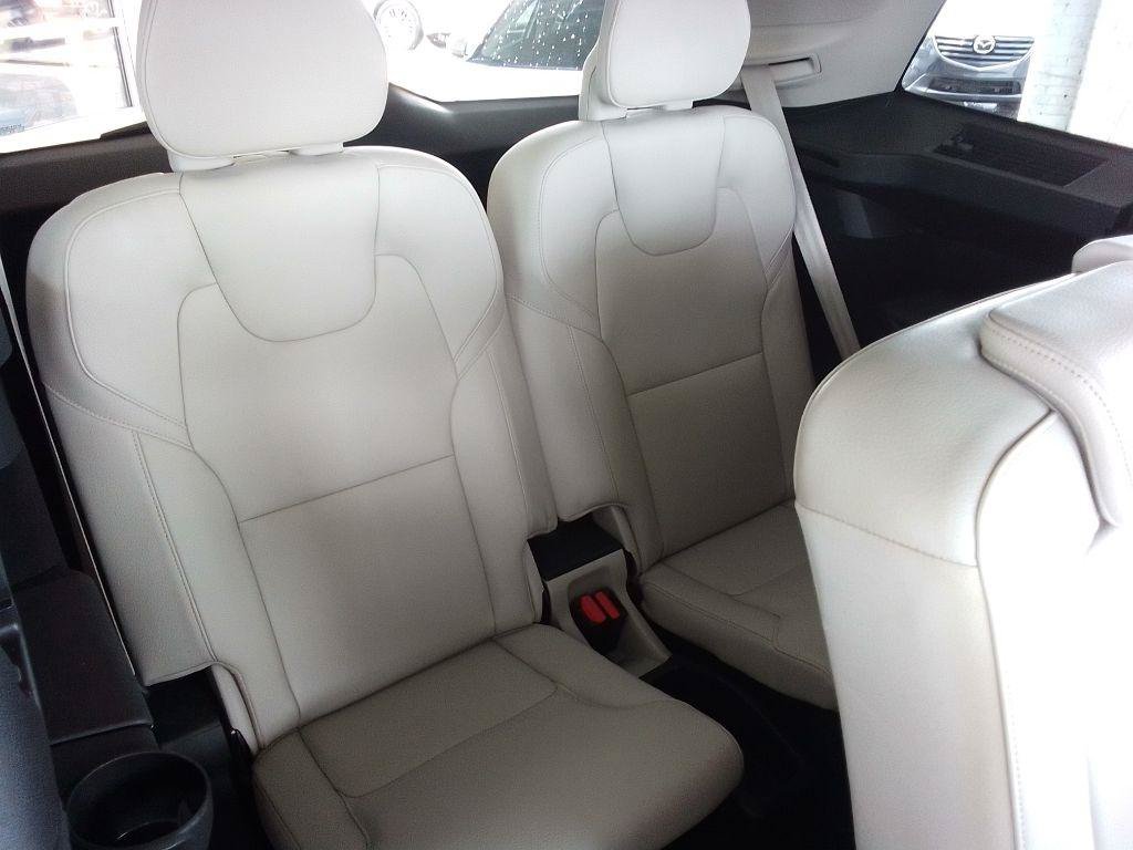 Used 2017 Volvo XC90 T6 Momentum w/ Vision Package AWD/4WD image 22