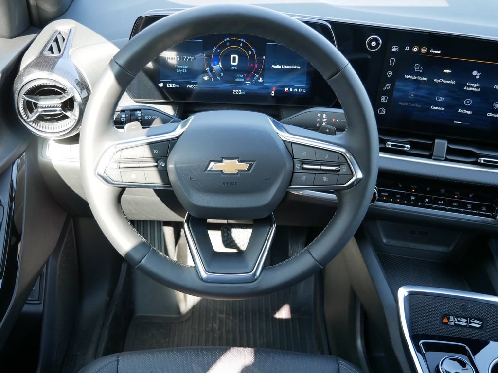 New 2026 Chevrolet Equinox LT w/ Convenience Package II AWD/4WD image 18