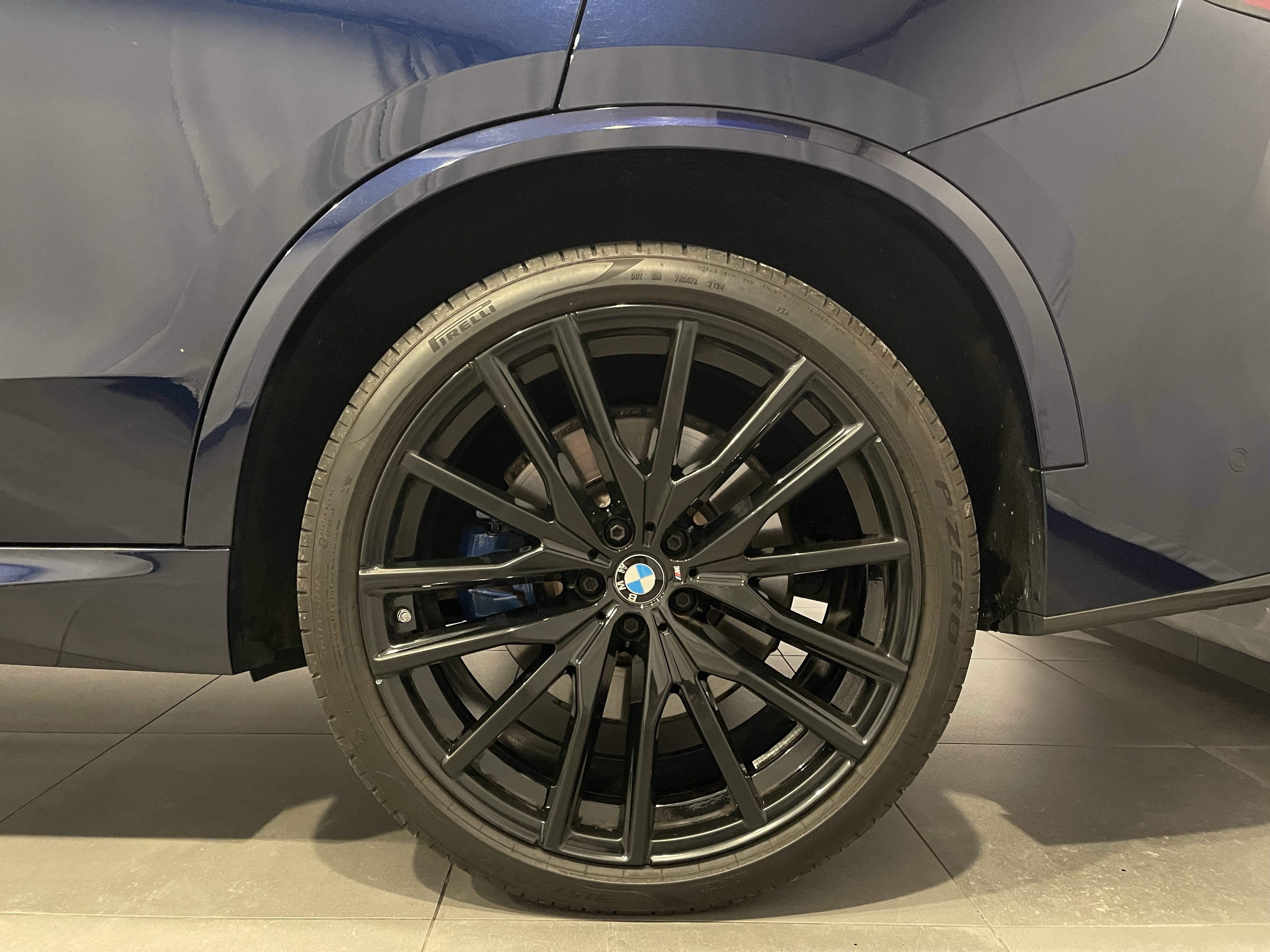 Certified 2025 BMW X5 M60i w/ Executive Package AWD/4WD image 8
