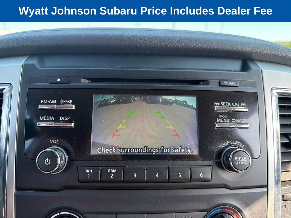 Used 2018 Nissan Titan SV AWD/4WD image 24