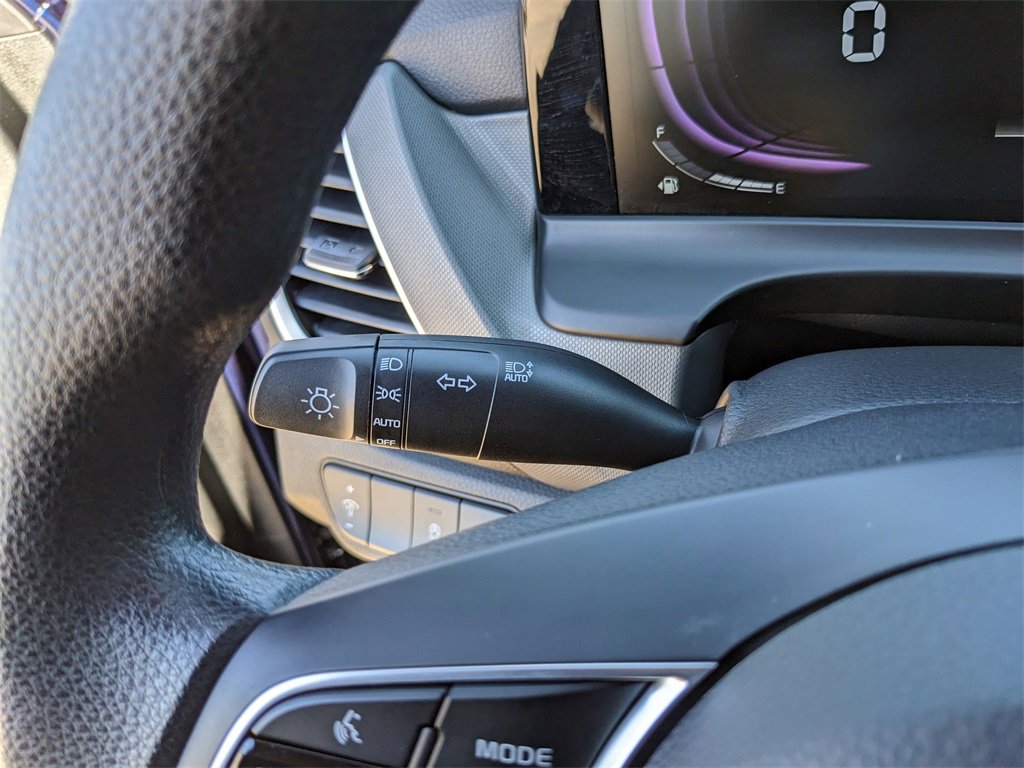 Certified 2025 Kia Seltos LX image 32