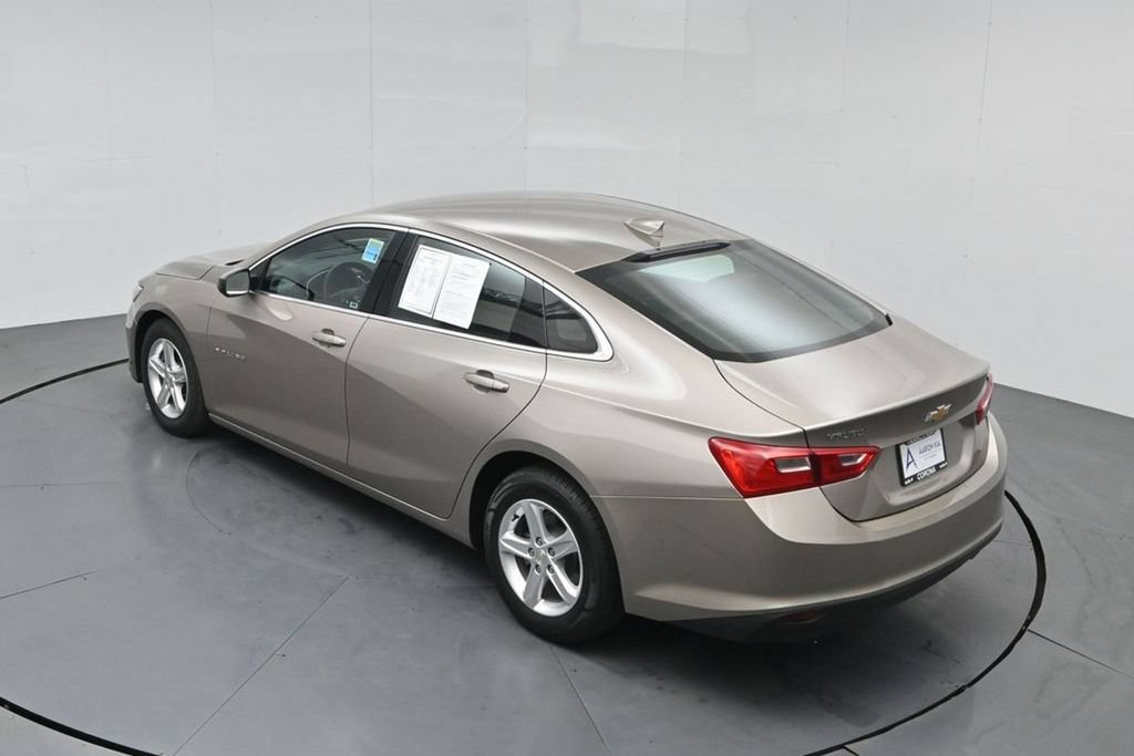 Used 2023 Chevrolet Malibu LT FWD image 47